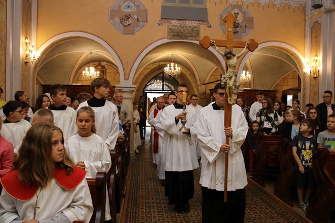 Ministranti Varaždinske biskupije hodočastili u Ludbreg u sklopu ludbreških Dana svete nedjelje